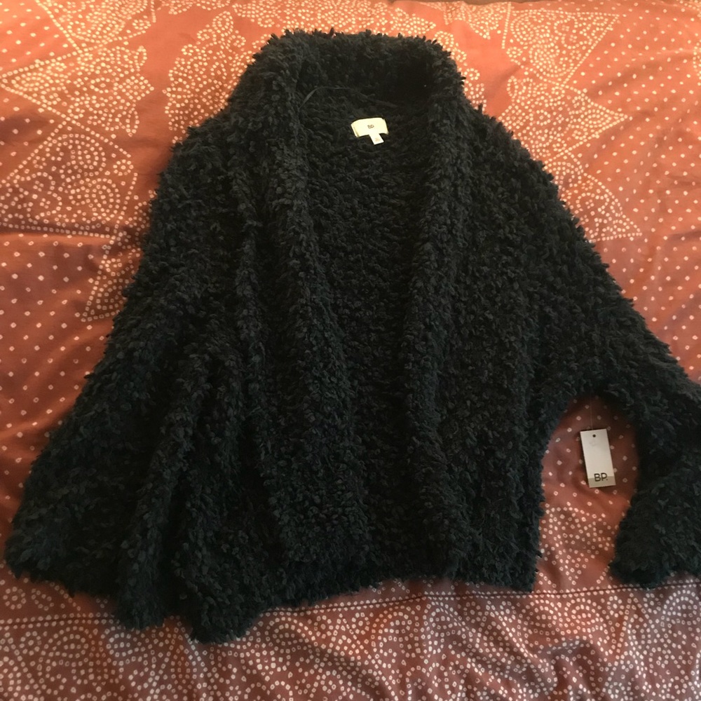 Fuzzy BP cardigan